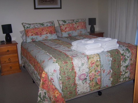 Drumreagh Cabins - Foster Accommodation 31