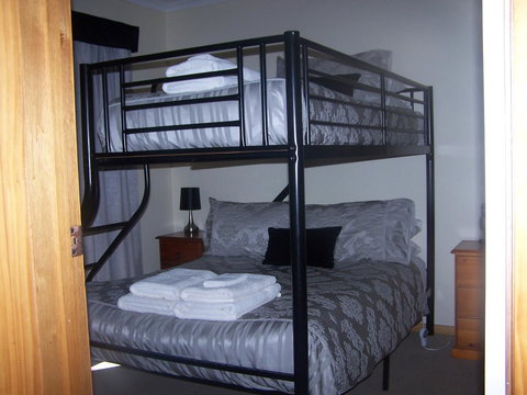 Drumreagh Cabins - Foster Accommodation 32