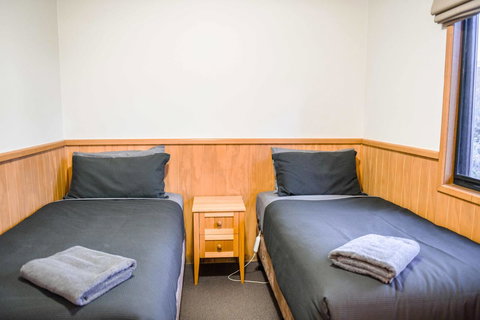 Cradle Mountain Wilderness Village - Foster Accommodation 18