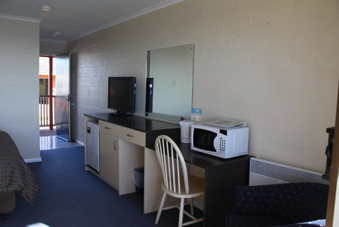 Swansea Motor Inn Tasmania - Foster Accommodation 42