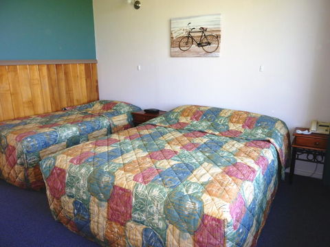 Mountain View Country Inn - Foster Accommodation 25