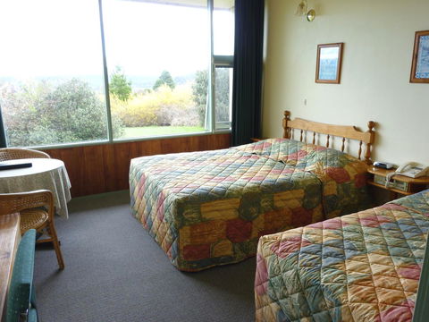 Mountain View Country Inn - Foster Accommodation 21