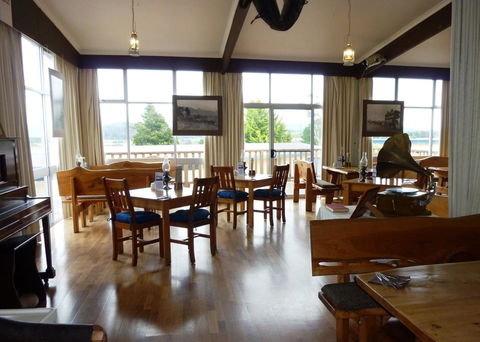 Mountain View Country Inn - Foster Accommodation 13