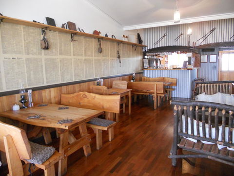 Mountain View Country Inn - Foster Accommodation 8