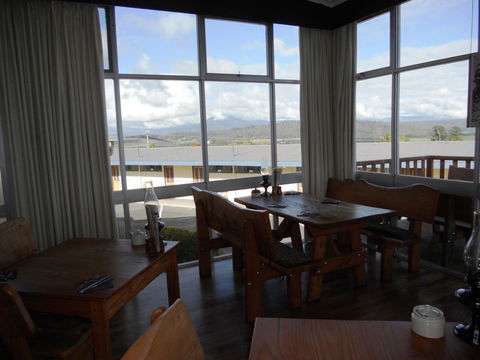 Mountain View Country Inn - Foster Accommodation 6
