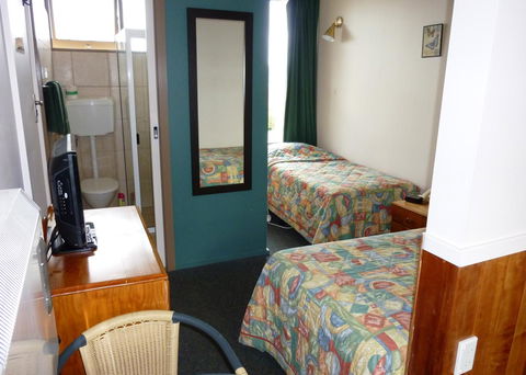 Mountain View Country Inn - Foster Accommodation 24