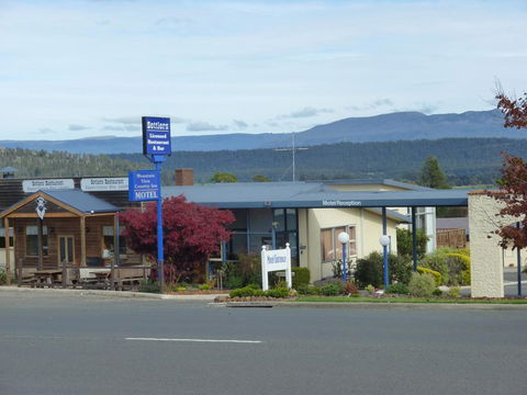 Mountain View Country Inn - Foster Accommodation 2