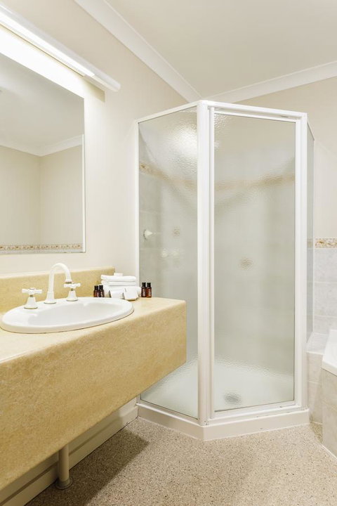 Cradle Mountain Hotel - Foster Accommodation 10
