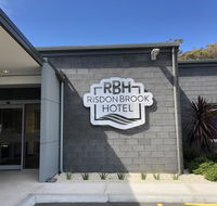 Risdon Brook Hotel - Foster Accommodation