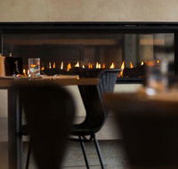 Shoreline Hotel - Foster Accommodation