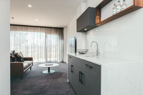 Maylands Lodge - Foster Accommodation 29