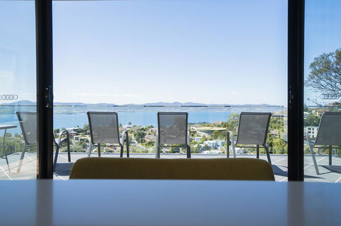 Amazing Sea Views Luxury Guest House - Foster Accommodation 0