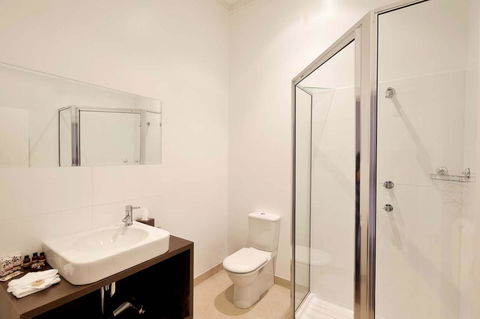 Ikon Hotel - Foster Accommodation 33