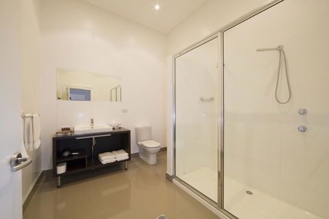 Ikon Hotel - Foster Accommodation 8