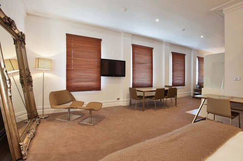 Ikon Hotel - Foster Accommodation 21