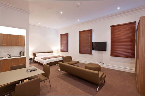 Ikon Hotel - Foster Accommodation 31