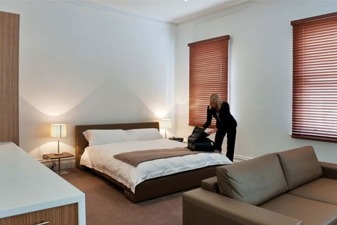 Ikon Hotel - Foster Accommodation 34