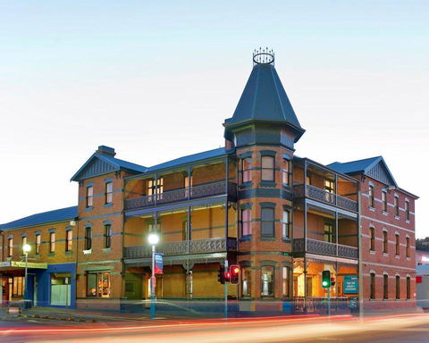 Ikon Hotel - Foster Accommodation 3