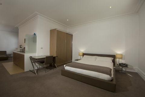 Ikon Hotel - Foster Accommodation 10