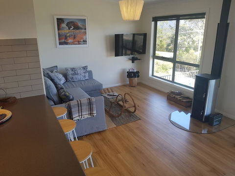 GRANITE BEACH HOUSE @ Bay Of Fires - Foster Accommodation 10