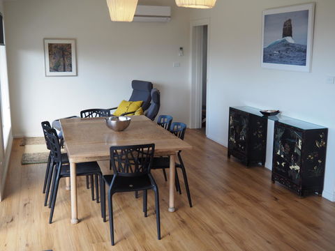 GRANITE BEACH HOUSE @ Bay Of Fires - Foster Accommodation 3