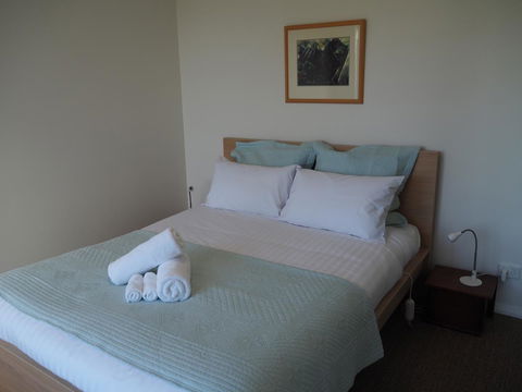 GRANITE BEACH HOUSE @ Bay Of Fires - Foster Accommodation 6