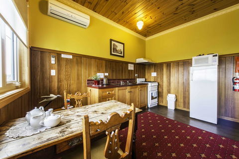 Touchwood Cottages - Foster Accommodation 39