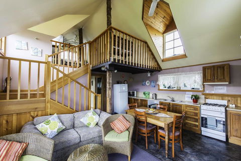 Touchwood Cottages - Foster Accommodation 29