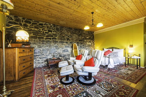 Touchwood Cottages - Foster Accommodation 38