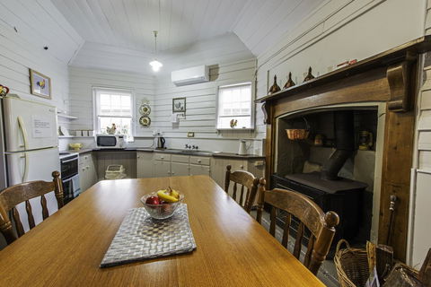 Touchwood Cottages - Foster Accommodation 14