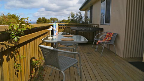 Ar Lan Y Mor - Foster Accommodation 10