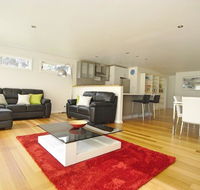 Seaview Apartment - Foster Accommodation