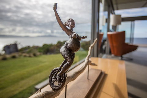 Avalon Coastal Retreat - Foster Accommodation 18