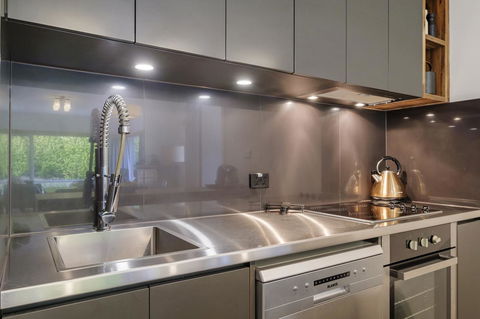 Apartment No 1 - Foster Accommodation 14