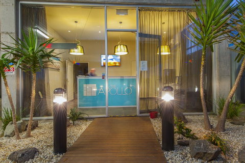 The Apollo - Foster Accommodation 29