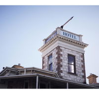 Hotel Sorrento - Foster Accommodation