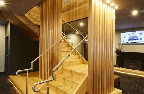Mornington Hotel - Foster Accommodation 12