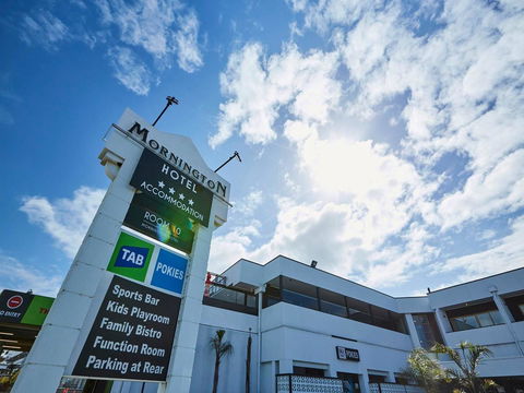 Mornington Hotel - Foster Accommodation 4