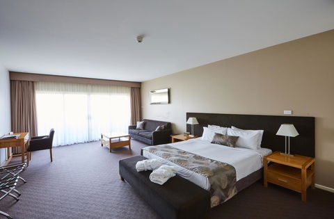 Mornington Hotel - Foster Accommodation 19