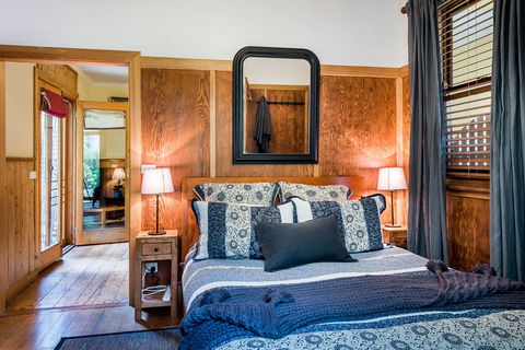 Avalon House - Foster Accommodation 44