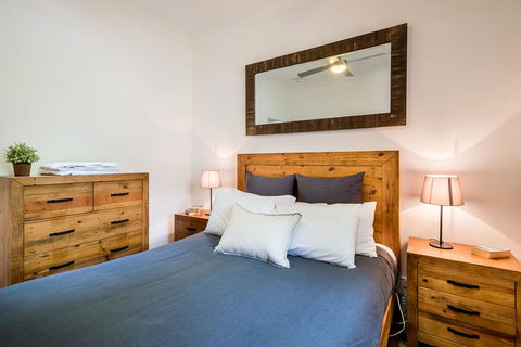 Avalon House - Foster Accommodation 5