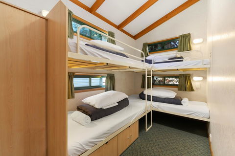 Bright Riverside Holiday Park - Foster Accommodation 42