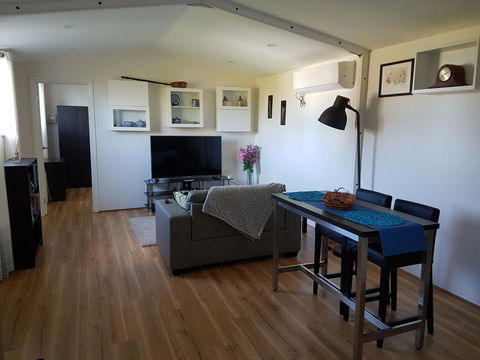 Romsey Homestay - Foster Accommodation 1