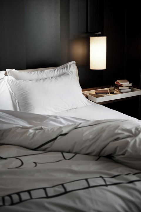Crown Metropol Melbourne - Foster Accommodation 21
