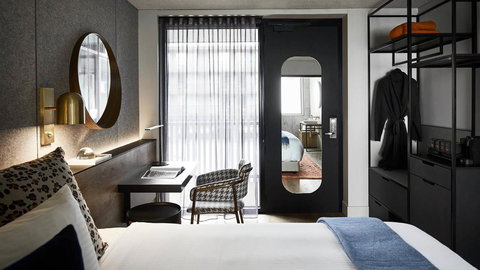 Zagame\'s House - Foster Accommodation 17