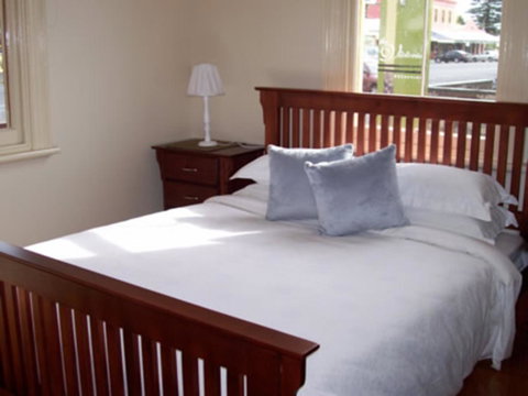 The Victoria Apartments - Foster Accommodation 29