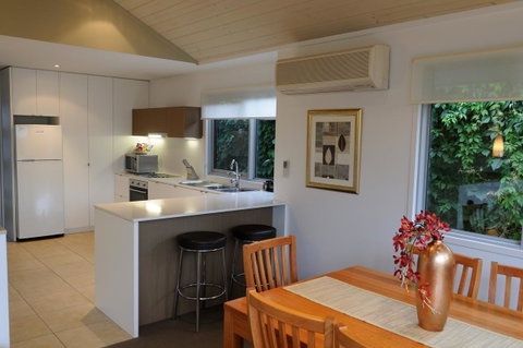 The Victoria Apartments - Foster Accommodation 7