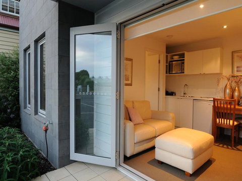 The Victoria Apartments - Foster Accommodation 19
