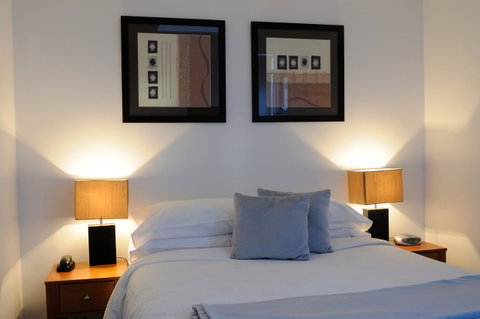 The Victoria Apartments - Foster Accommodation 9