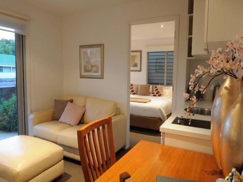 The Victoria Apartments - Foster Accommodation 20